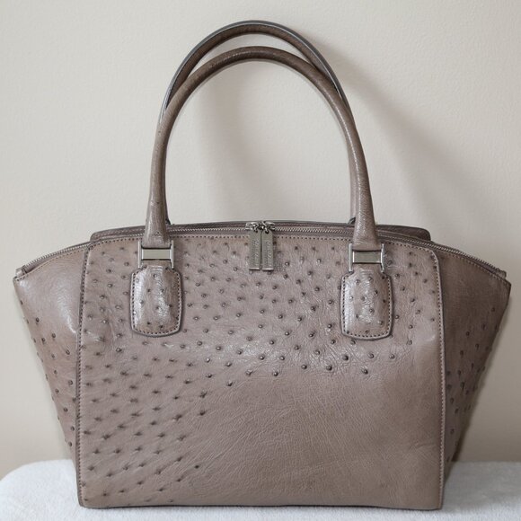NEAR MINT! Authentic CAPE COBRA Genuine Ostrich tote shoulder bag - Picture 3 of 12